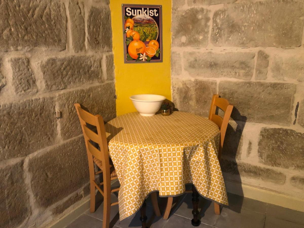 Charming One Bedroom Apartment In Brive Center Exterior photo